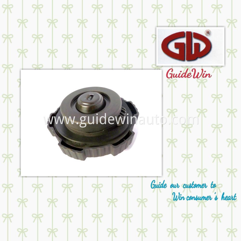 Guidewin car auto spare part taiwan oil tank cover